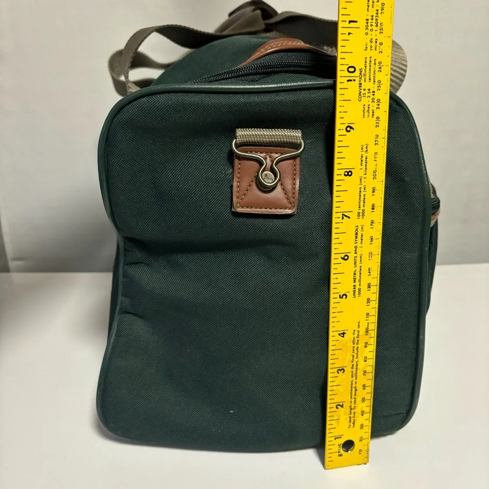 Vtg  Skyway Lg Dark Olive Green Canvas & Leather Travel Duffel Bag luggage…